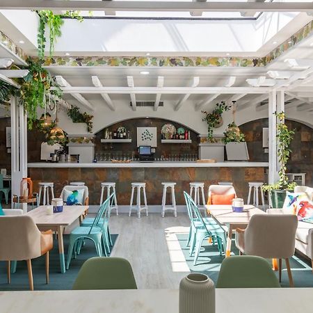 Hotel Marhava Кониль-де-ла-Фронтера Экстерьер фото