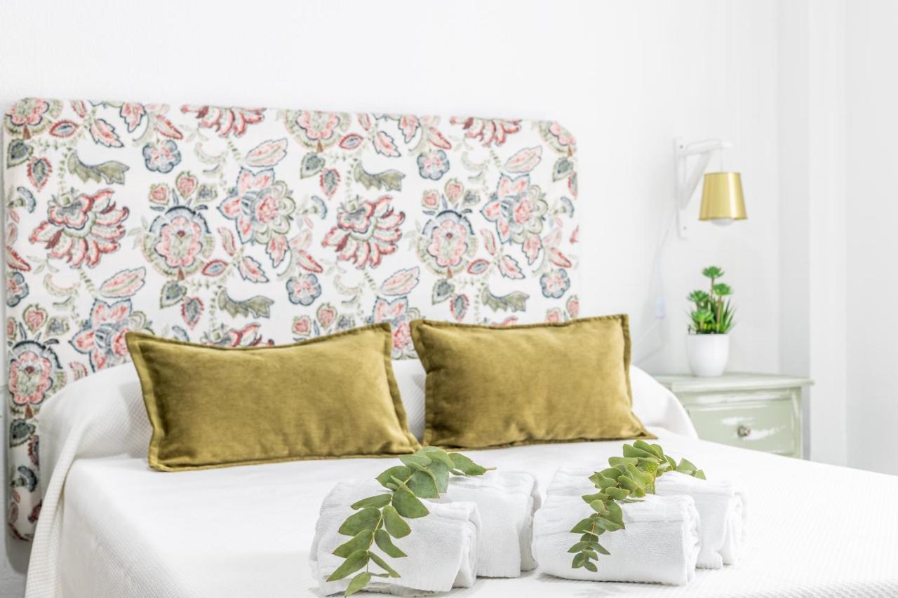 Hotel Marhava Кониль-де-ла-Фронтера Экстерьер фото